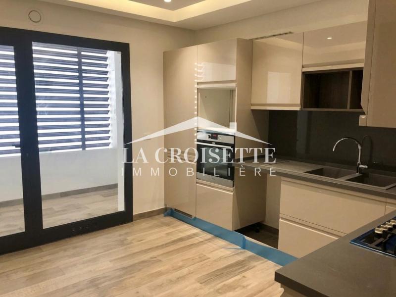 Appartement S+3 avec terrasse vue sur lac aux Berges du Lac 2